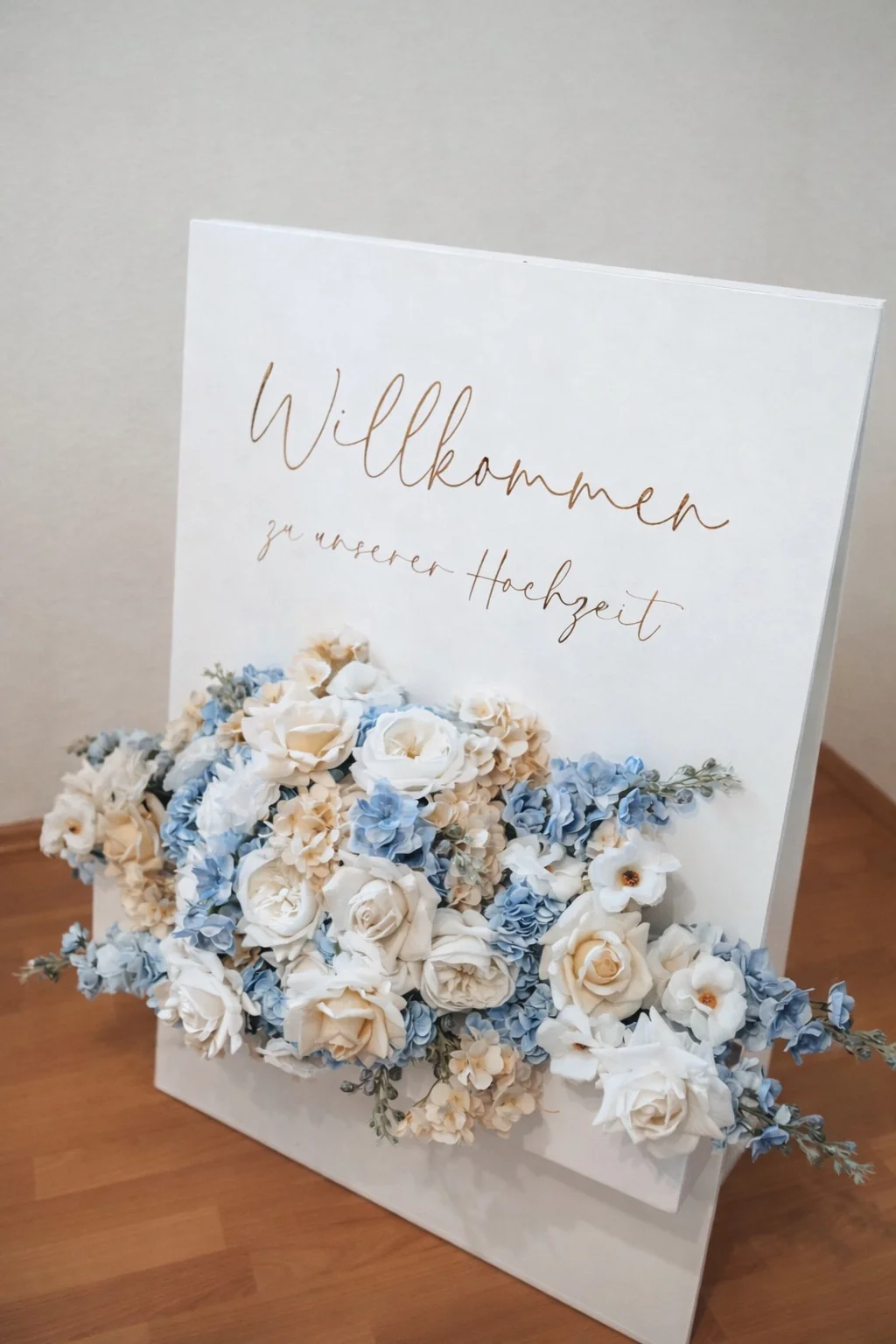 Willkommensschild Blumenkasten